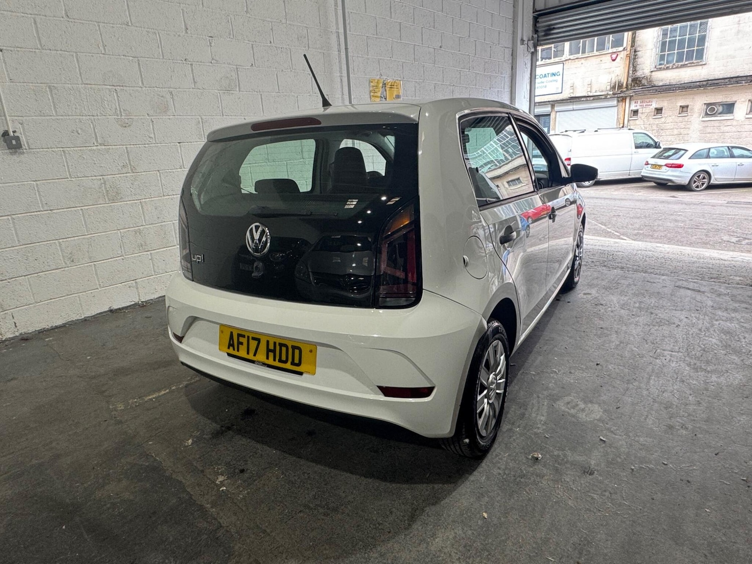 Used Volkswagen up! for sale - 77853550: Photo 18