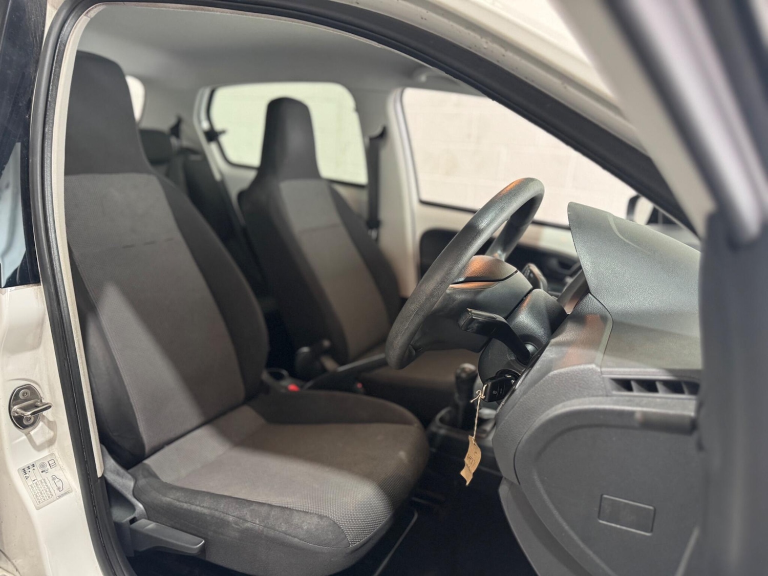 Used Volkswagen up! for sale - 77853550: Photo 23