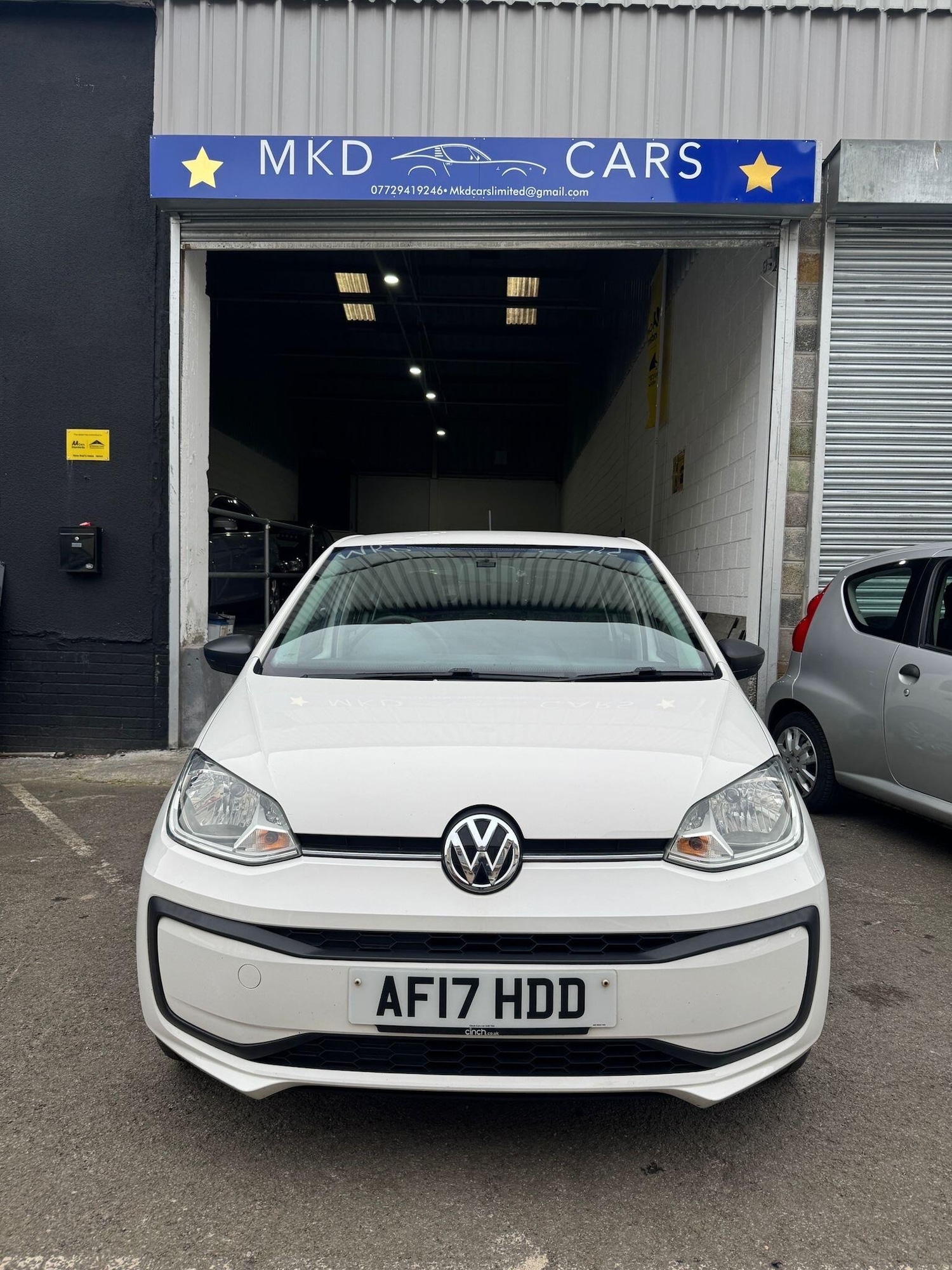 Used Volkswagen up! for sale - 77853550: Photo 8