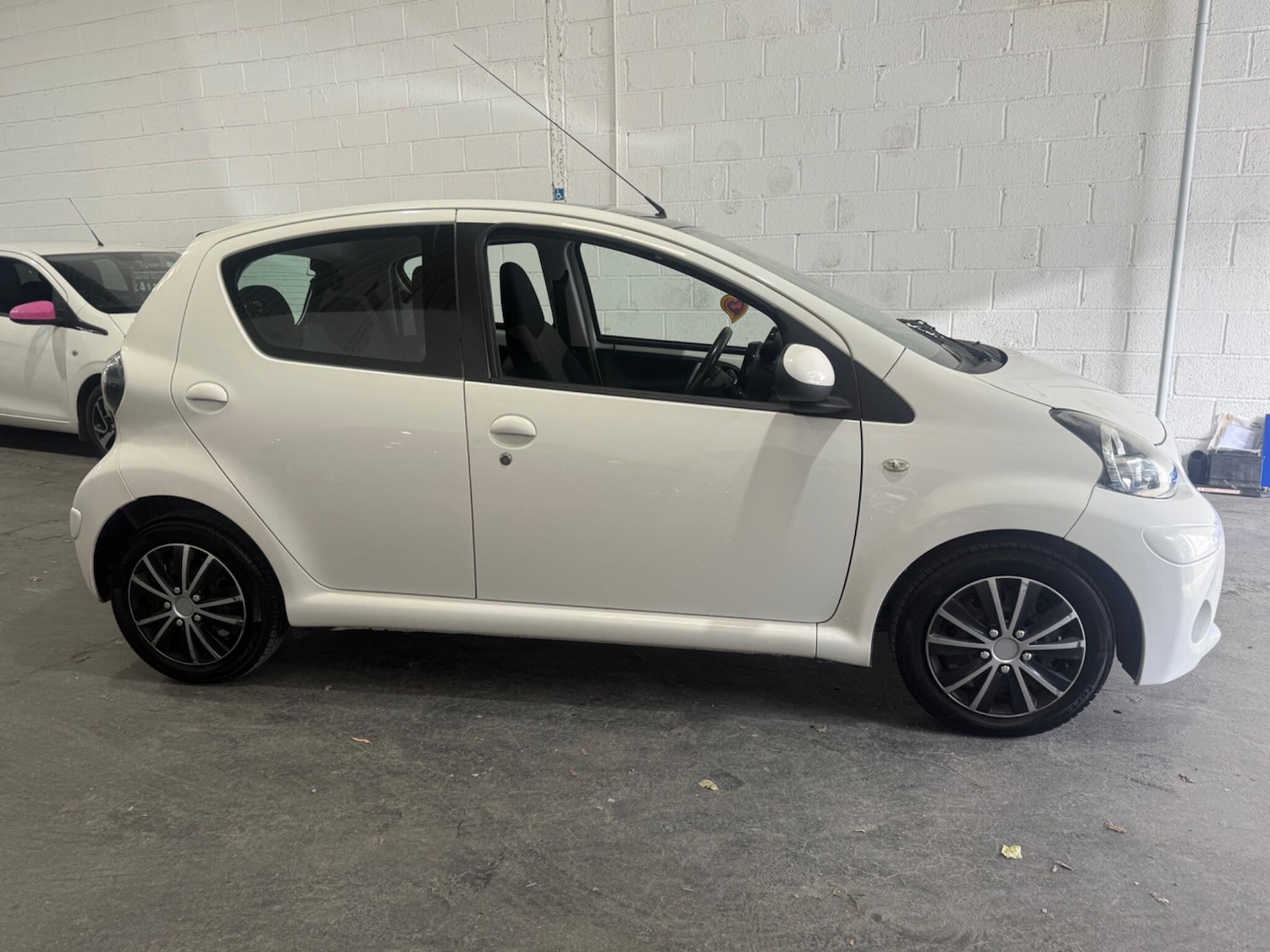 Used Toyota AYGO 2014 for sale - 76043180: Photo 1