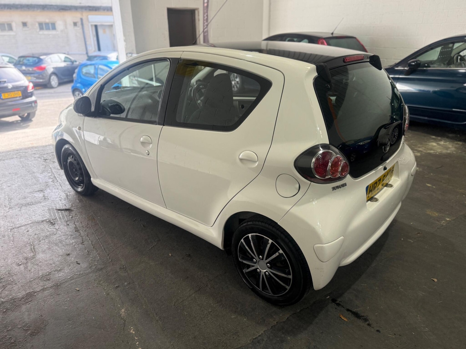 Used Toyota AYGO 2014 for sale - 76043180: Photo 11