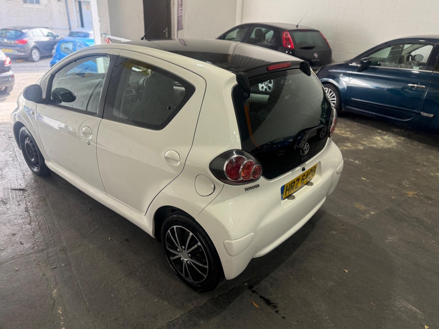 Used Toyota AYGO 2014 for sale - 76043180: Photo 18