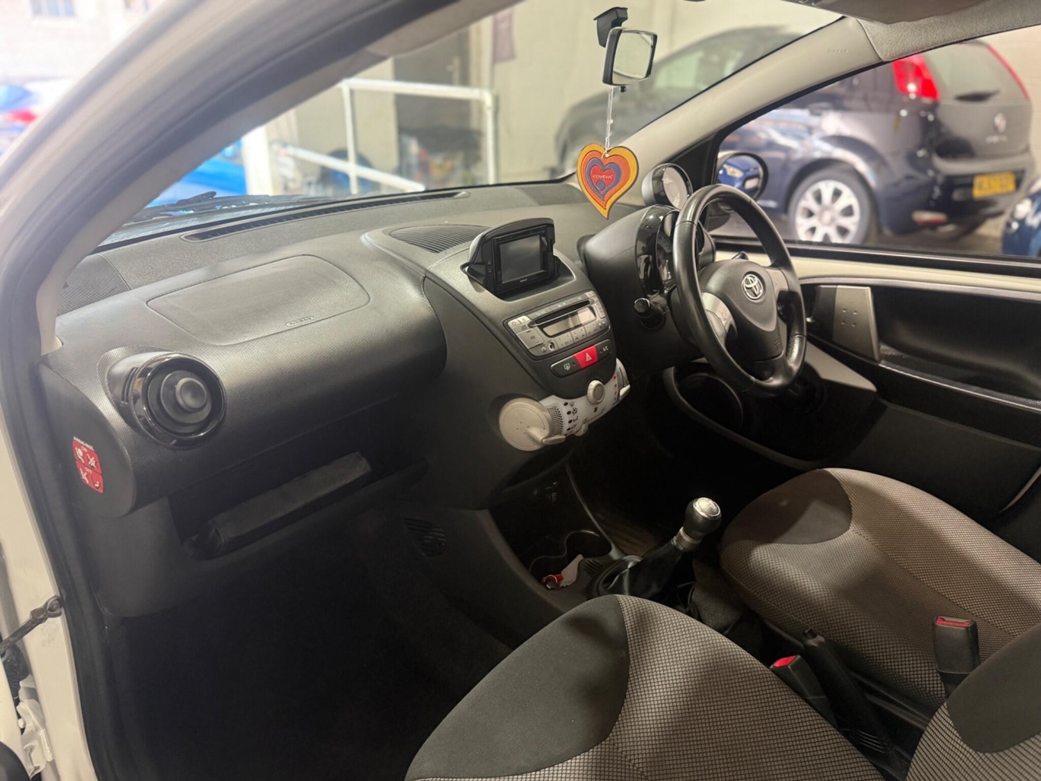 Used Toyota AYGO 2014 for sale - 76043180: Photo 22