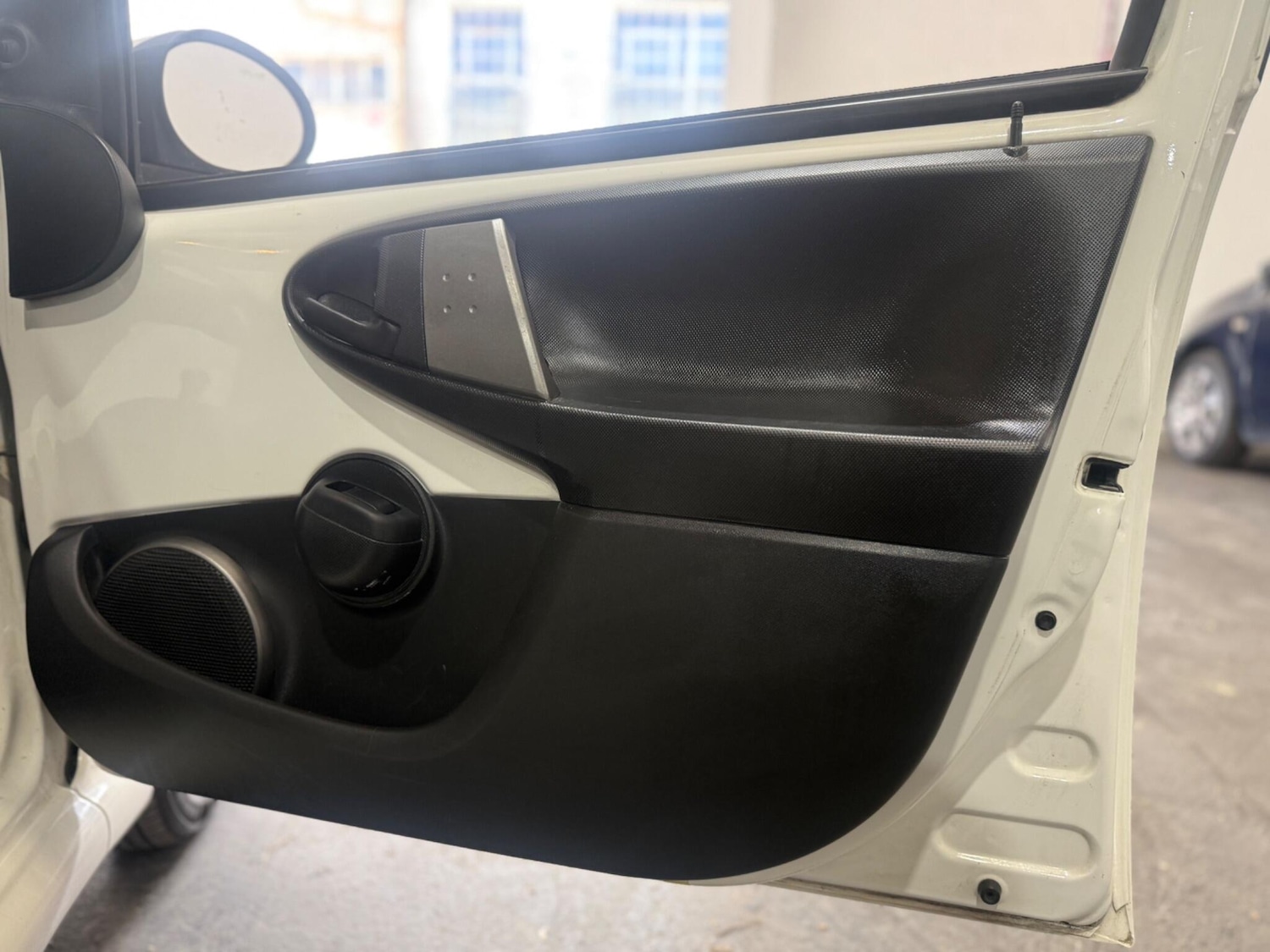 Used Toyota AYGO 2014 for sale - 76043180: Photo 31