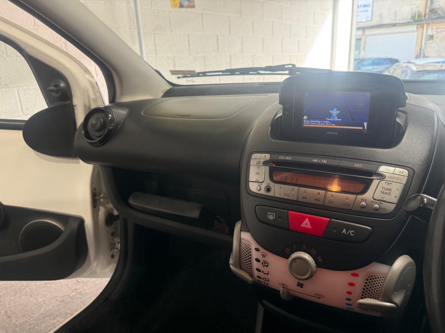 Used Toyota AYGO 2014 for sale - 76043180: Photo 41