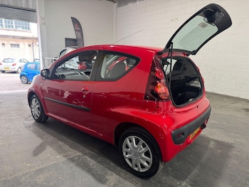 Used Peugeot 107 2013 for sale - 78528743: Photo