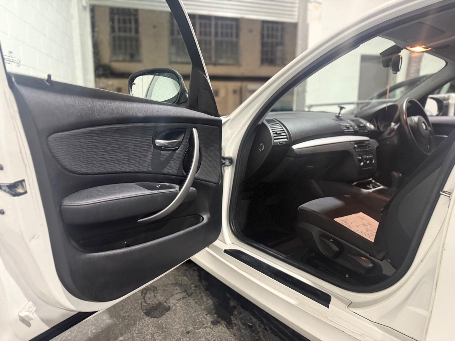 Used BMW 1 Series 2010 for sale - 76511979: Photo 25