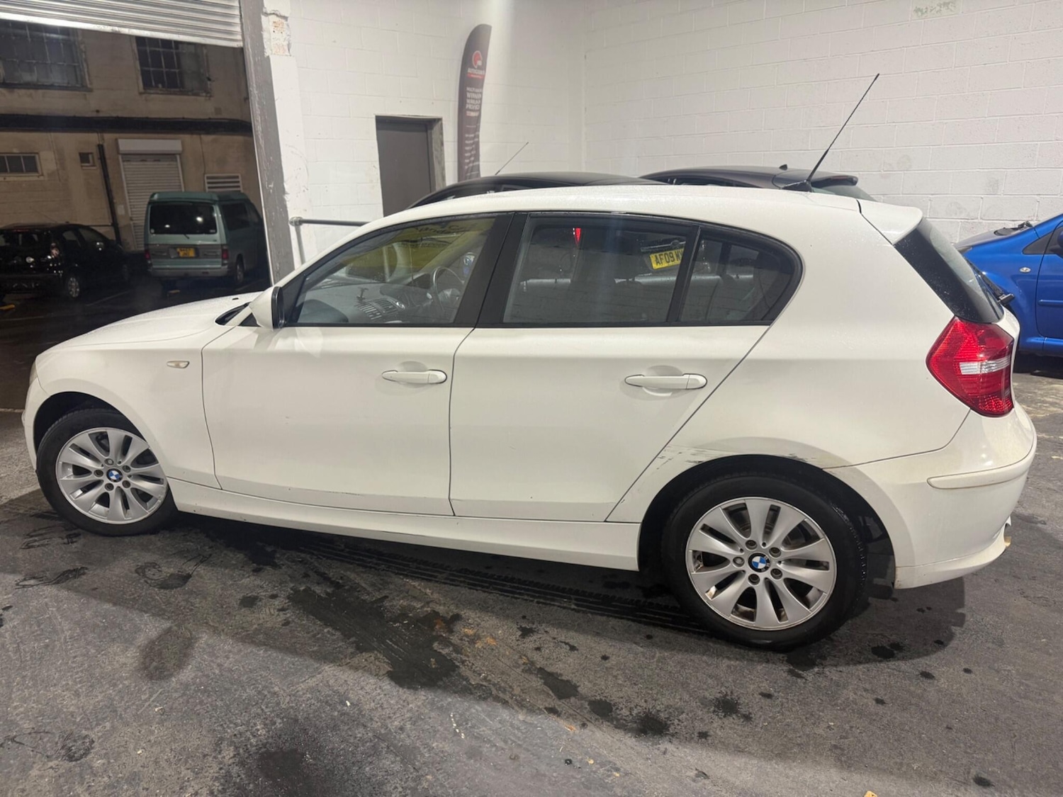 Used BMW 1 Series 2010 for sale - 76511979: Photo 9