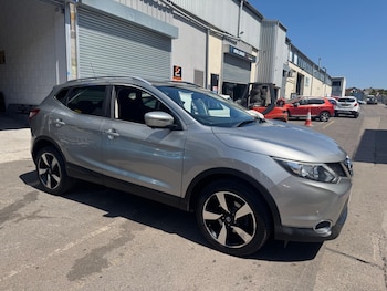 Used Nissan Qashqai 2015 for sale - 79213113: Photo