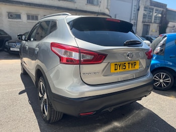 Used Nissan Qashqai 2015 for sale - 79213113: Photo