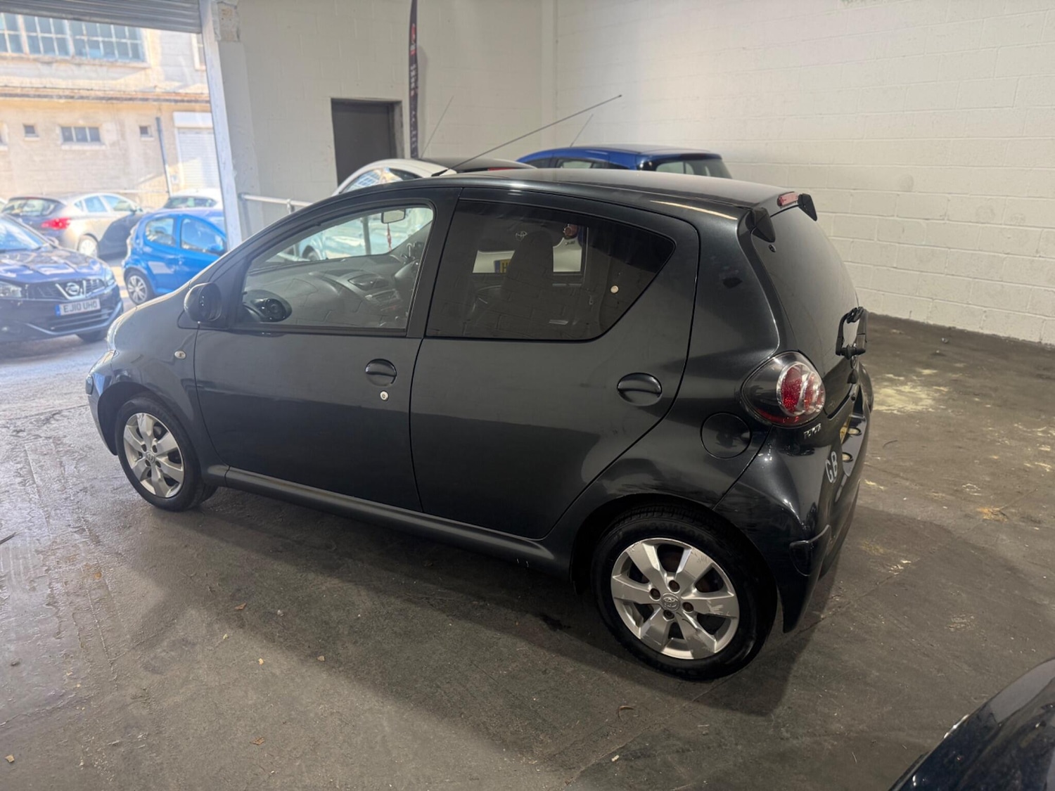 Used Toyota AYGO 2011 for sale - 76071602: Photo 12