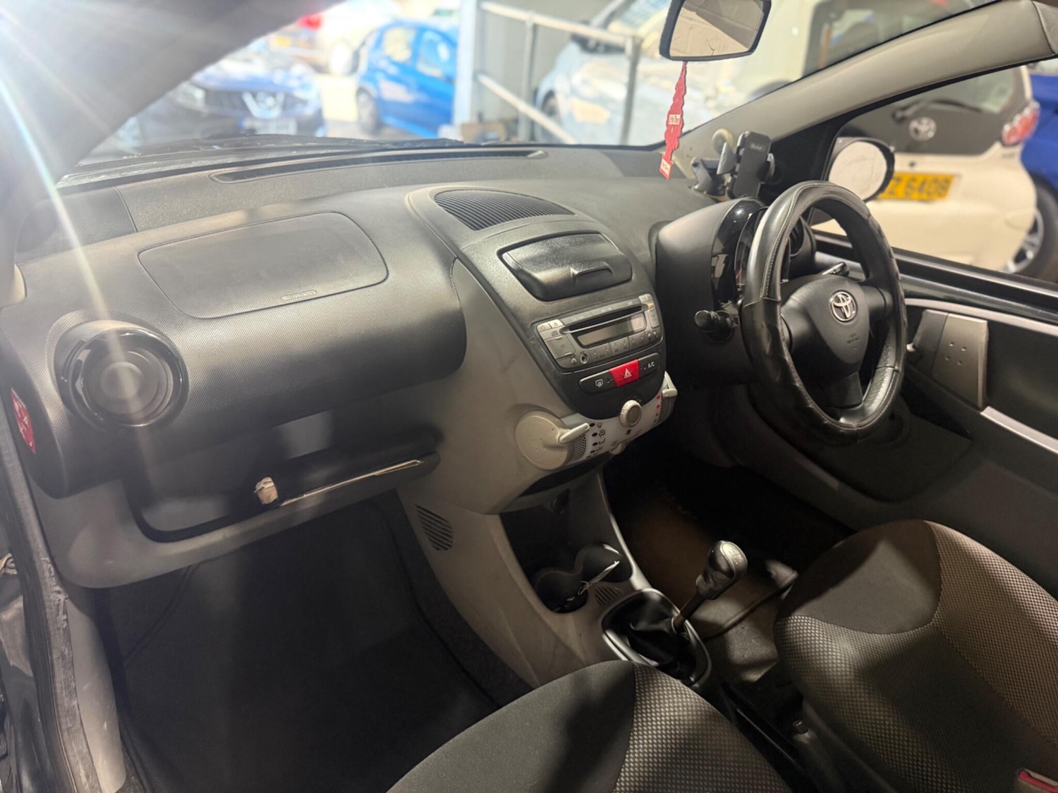 Used Toyota AYGO 2011 for sale - 76071602: Photo 17