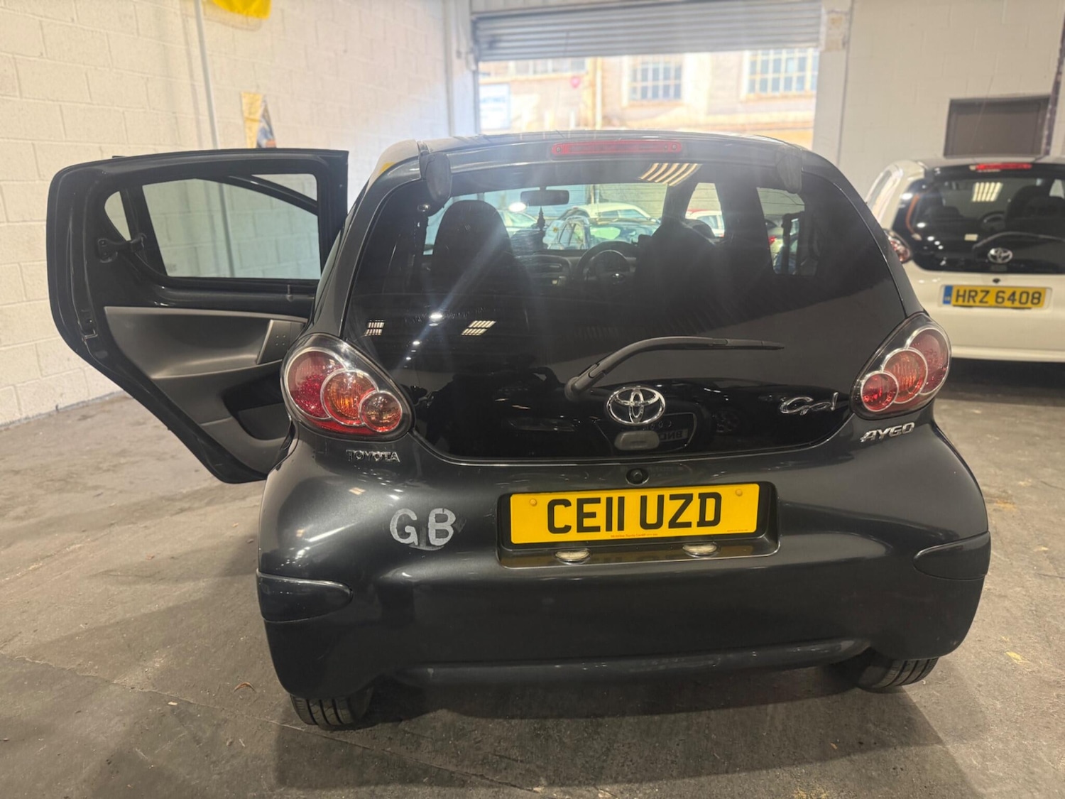 Used Toyota AYGO 2011 for sale - 76071602: Photo 20