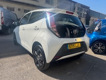 Used Toyota AYGO 2015 for sale - 79018769: Photo