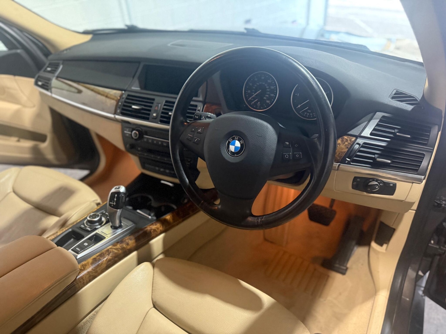 Used BMW X5 2010 for sale - 76472159: Photo 28