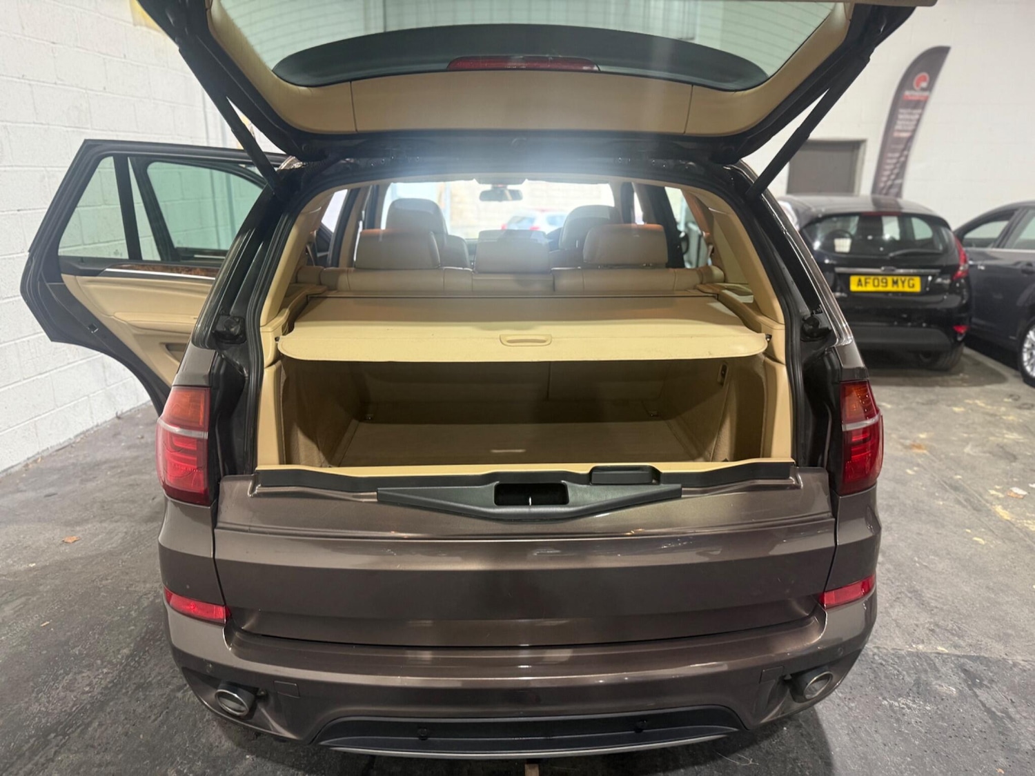 Used BMW X5 2010 for sale - 76472159: Photo 55