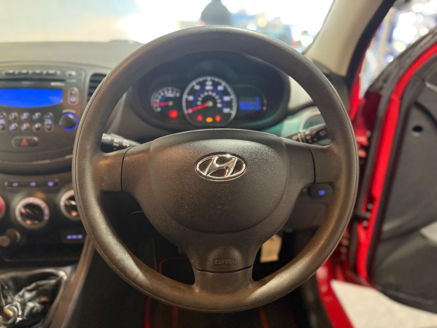 Used Hyundai i10 2012 for sale - 76658357: Photo 34