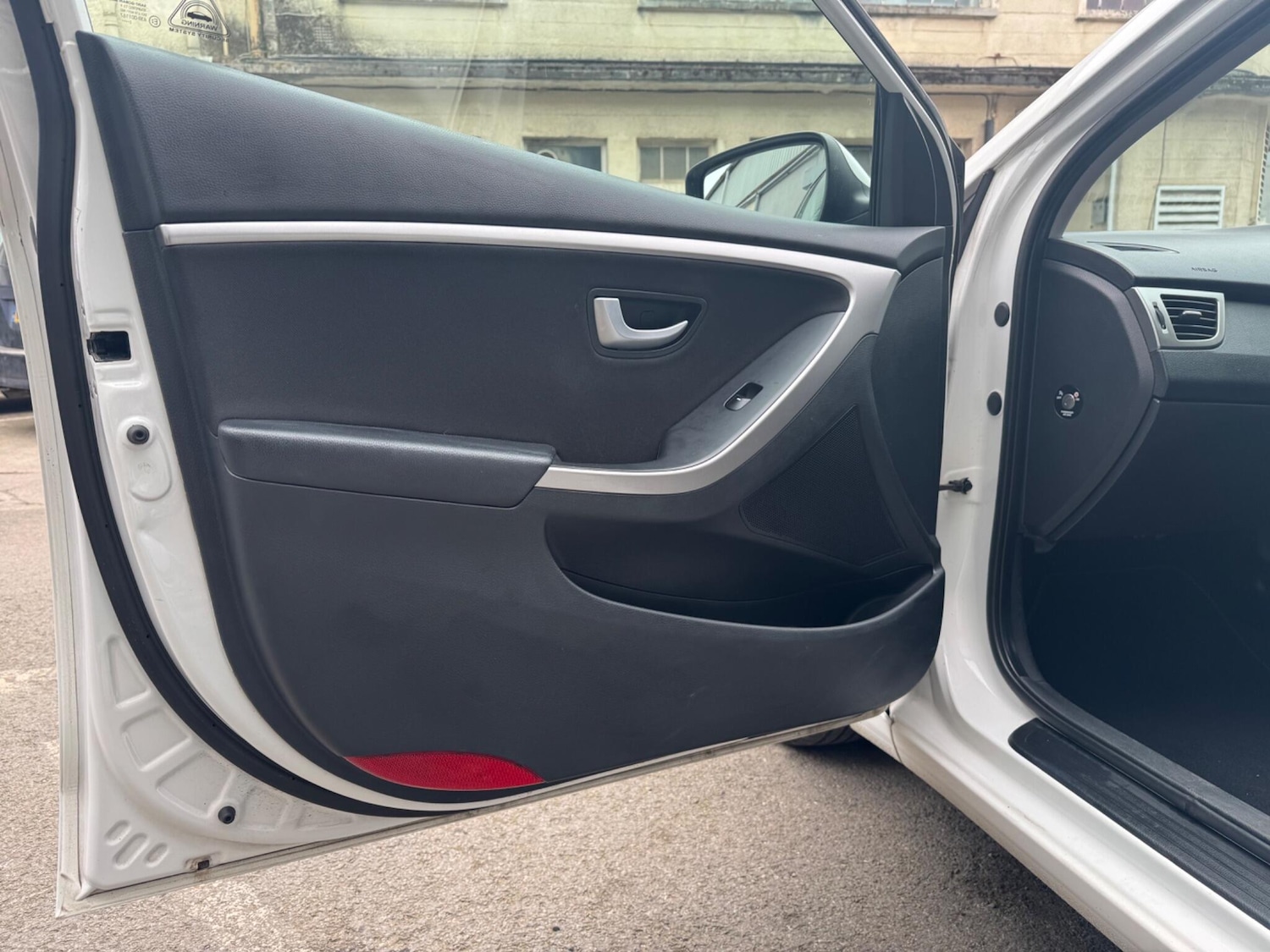 Used Hyundai i30 2012 for sale - 78184768: Photo 28