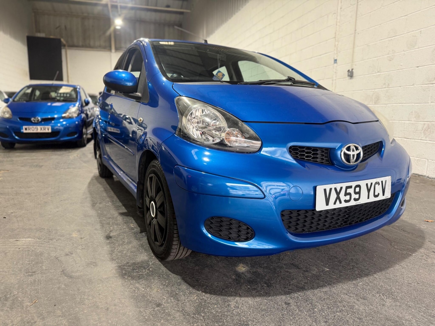 Used Toyota AYGO 2009 for sale - 76359872: Photo 1