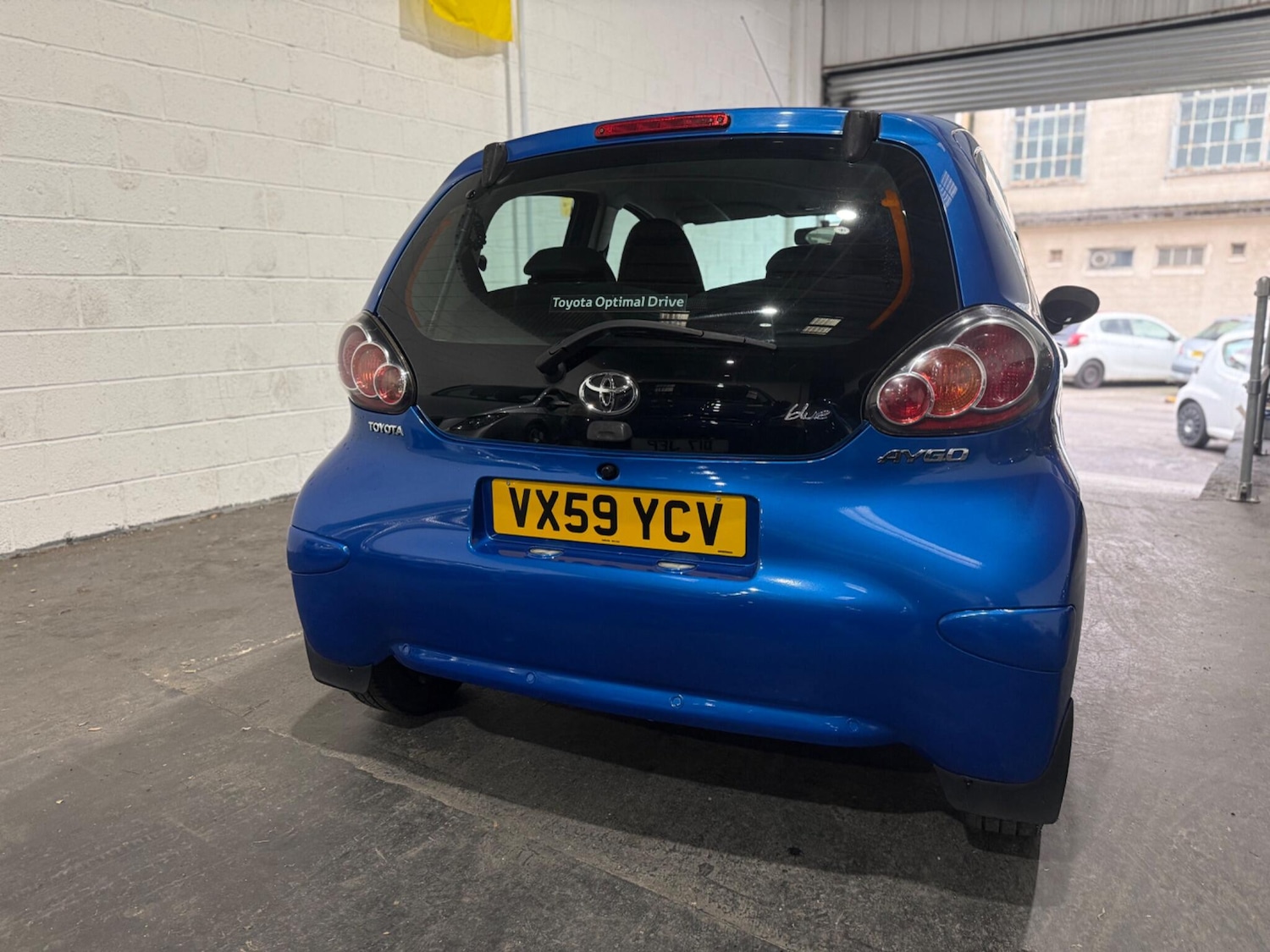 Used Toyota AYGO 2009 for sale - 76359872: Photo 11