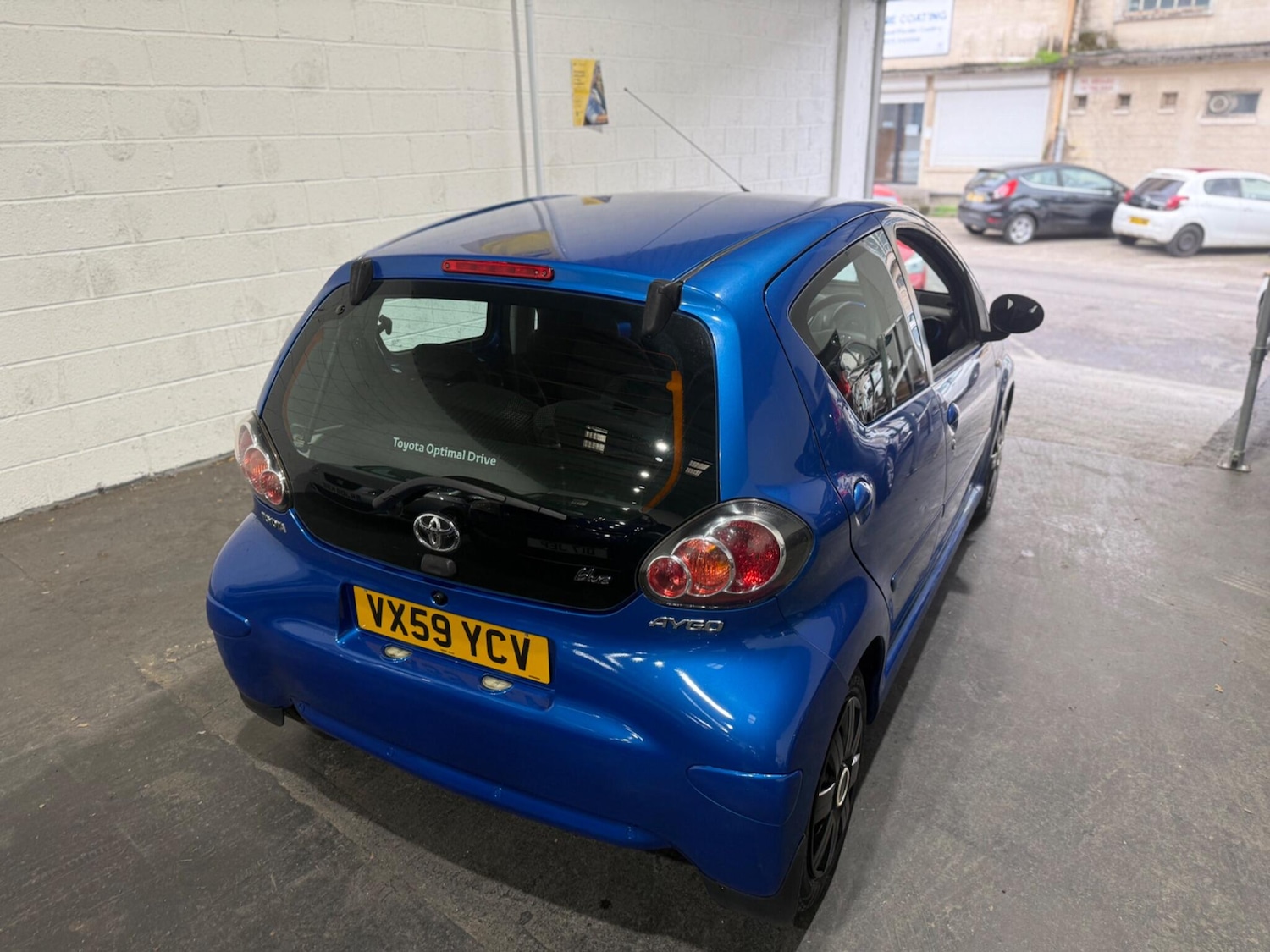 Used Toyota AYGO 2009 for sale - 76359872: Photo 17