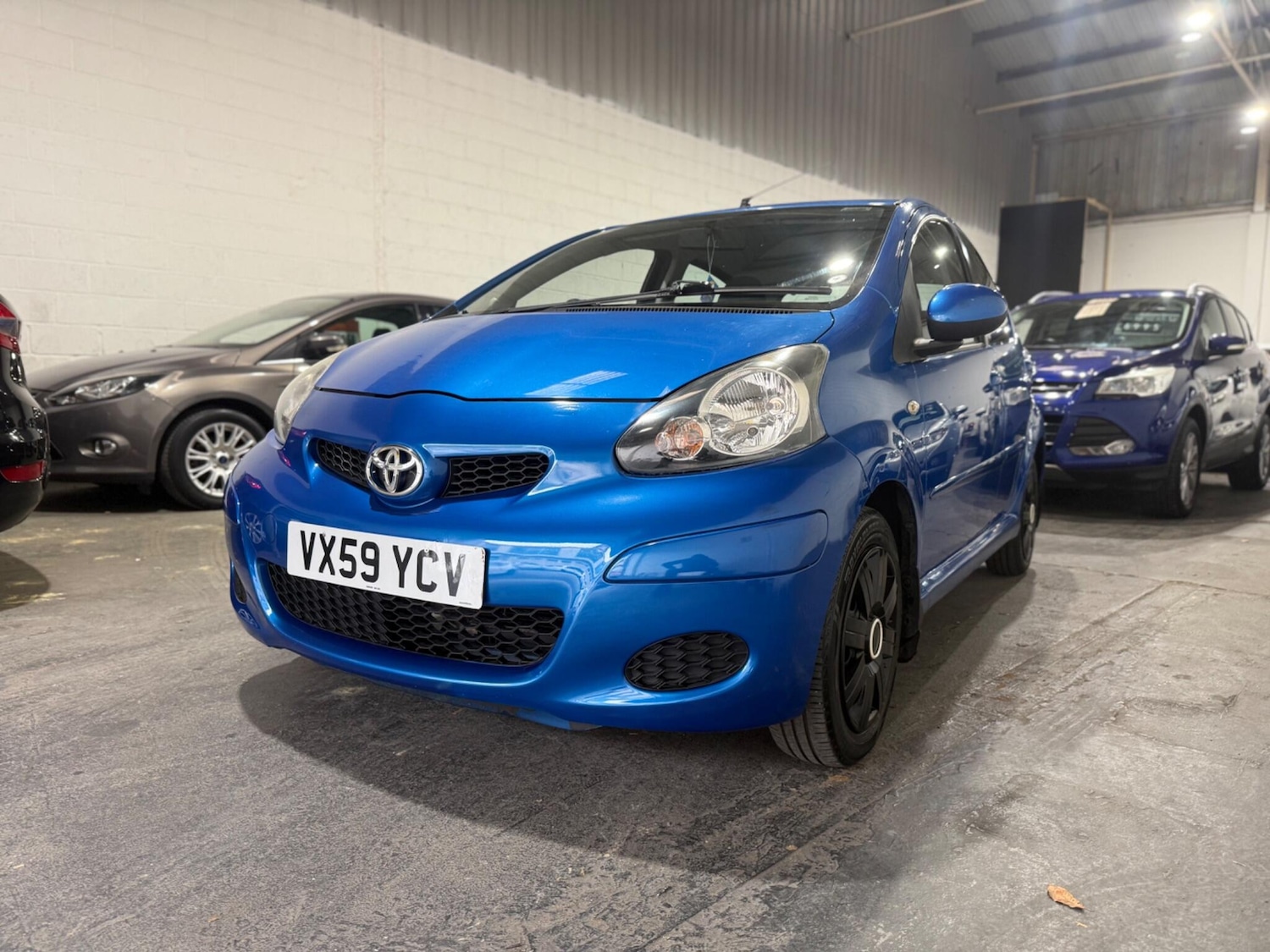 Used Toyota AYGO 2009 for sale - 76359872: Photo 3