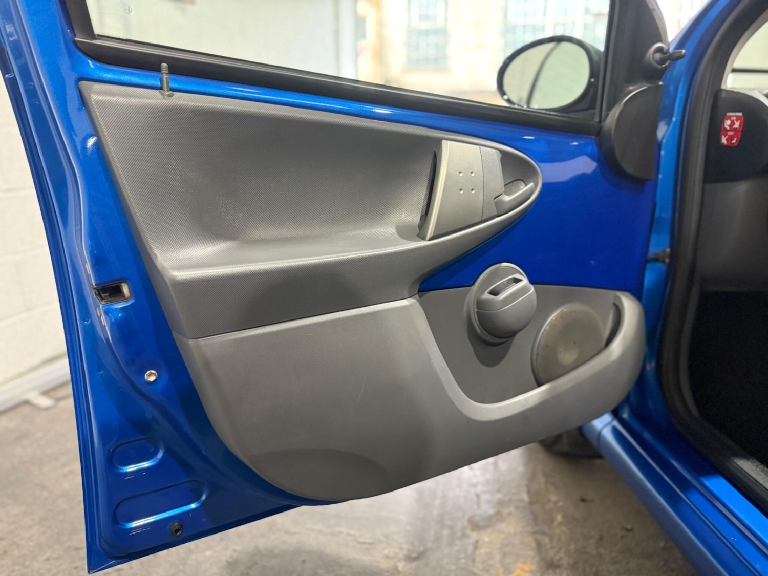 Used Toyota AYGO 2009 for sale - 76359872: Photo 30