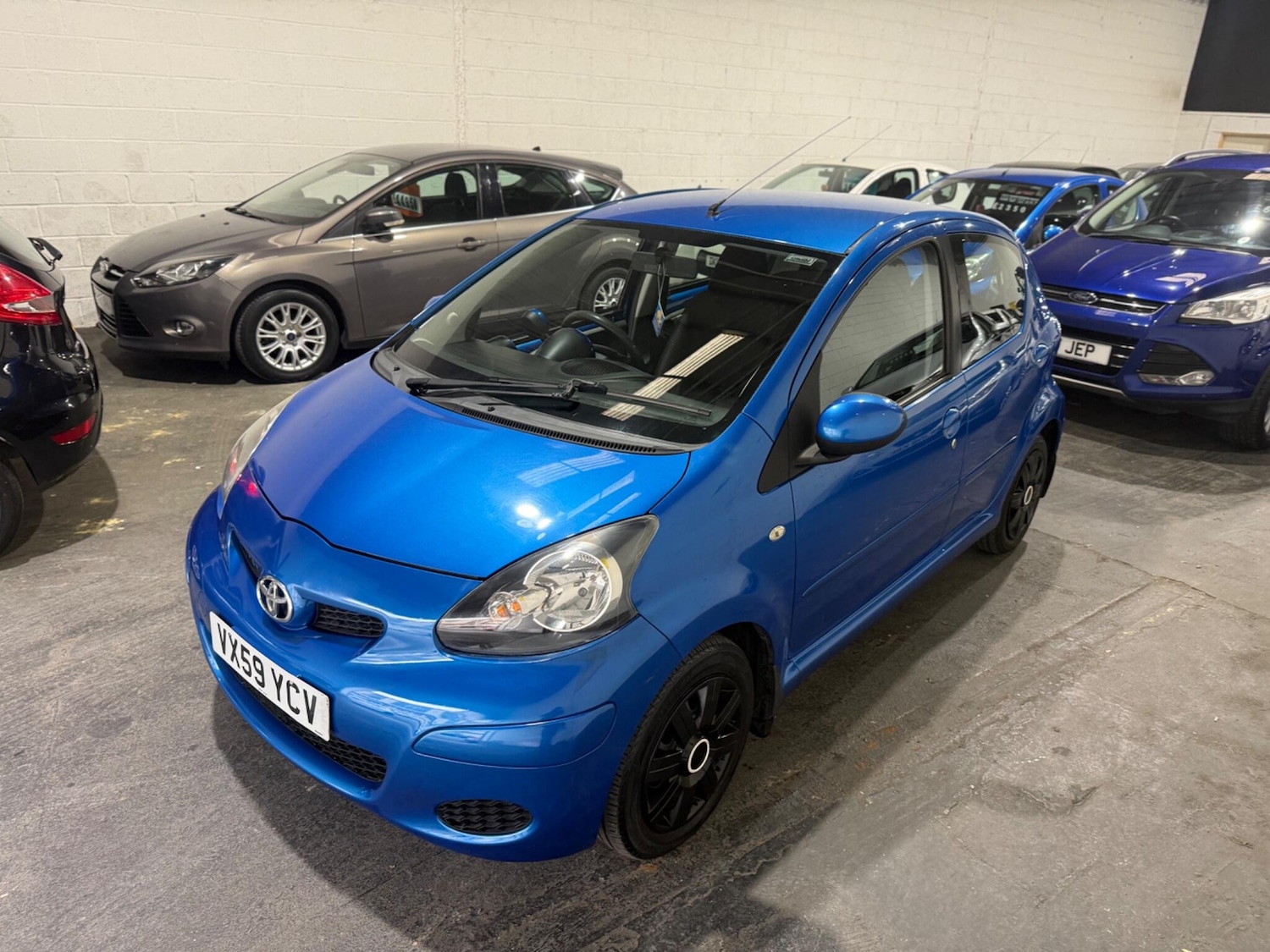 Used Toyota AYGO 2009 for sale - 76359872: Photo 7