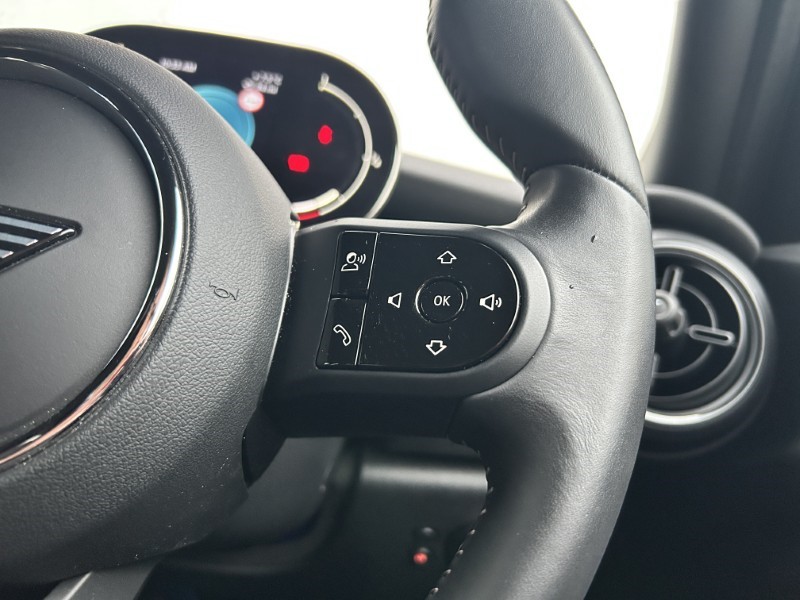 Used MINI Hatch 2023 for sale - 76981274: Photo 21