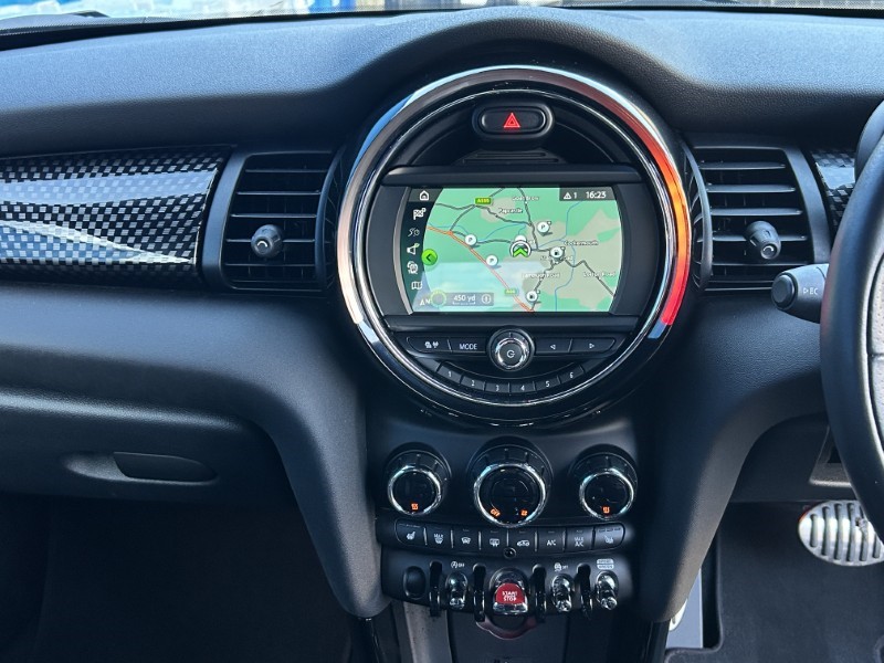 Used MINI Hatch 2019 for sale - 77554982: Photo 8