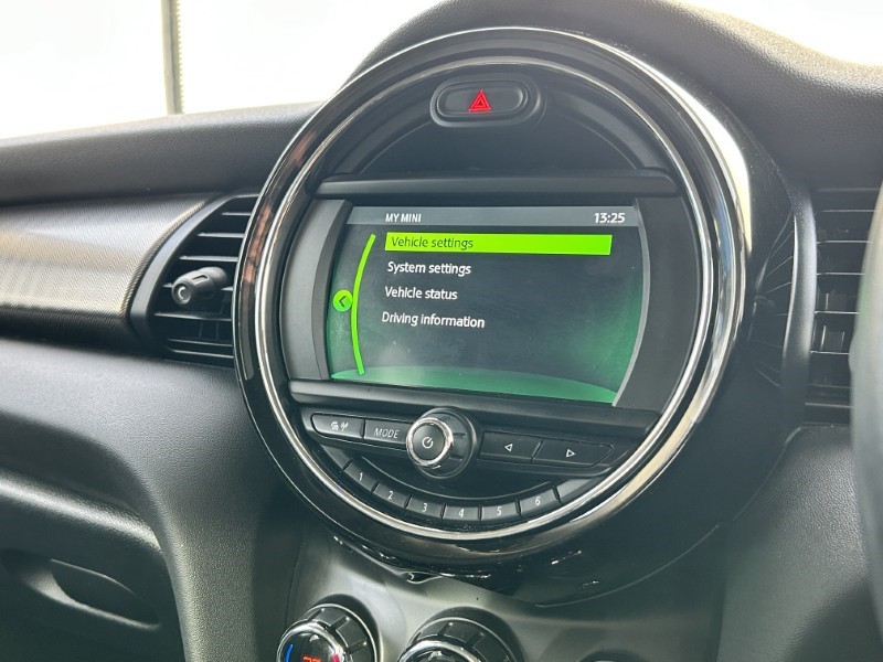 Used MINI Hatch 2019 for sale - 76981852: Photo 20