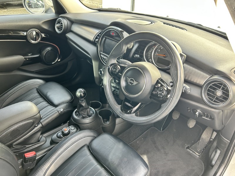 Used MINI Hatch 2019 for sale - 76981852: Photo 6