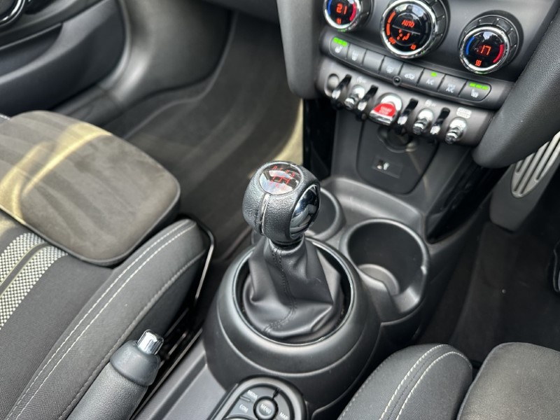 Used MINI Convertible 2022 for sale - 77589847: Photo 10