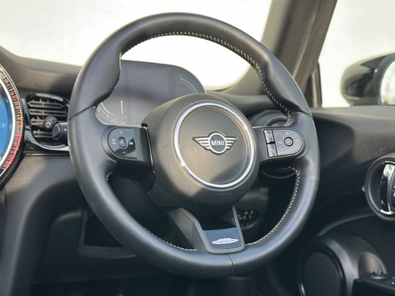 Used MINI Convertible 2022 for sale - 77589847: Photo 5