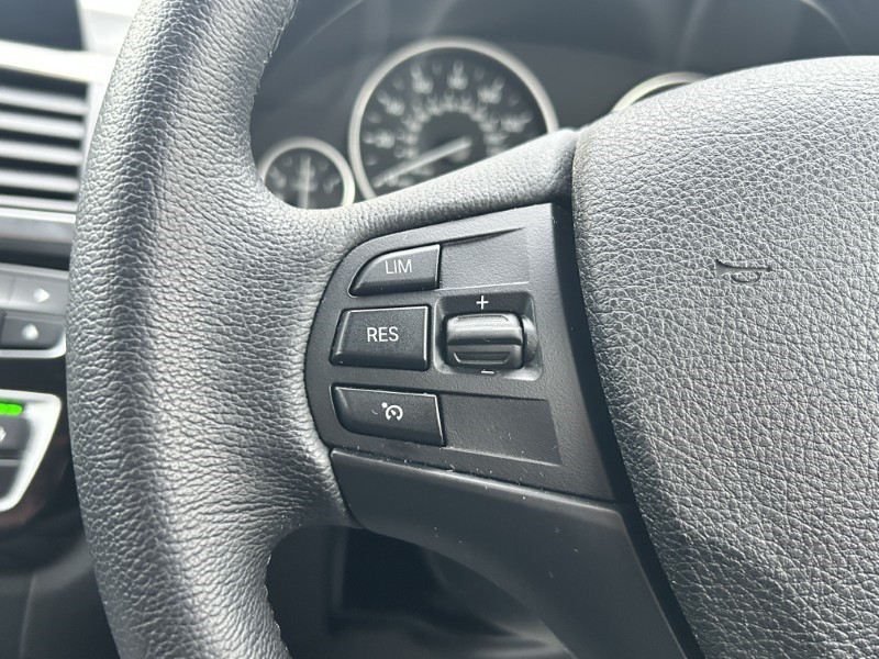 Used BMW 3 Series 2018 for sale - 77570161: Photo 26