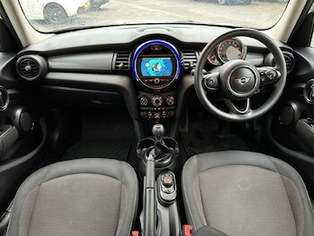 Used MINI Hatch 2018 for sale - 77285802: Photo