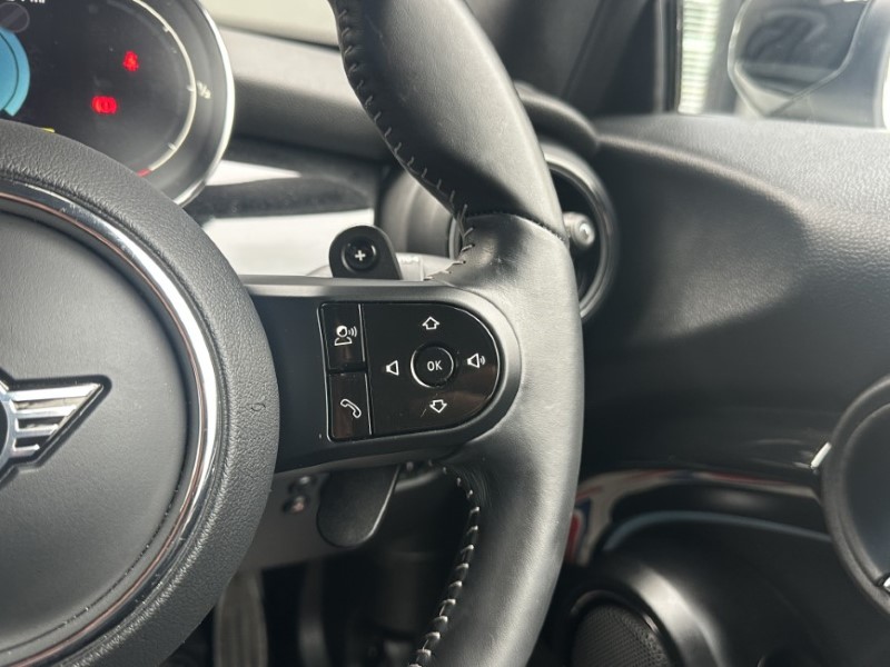 Used MINI Convertible 2023 for sale - 76981125: Photo 21