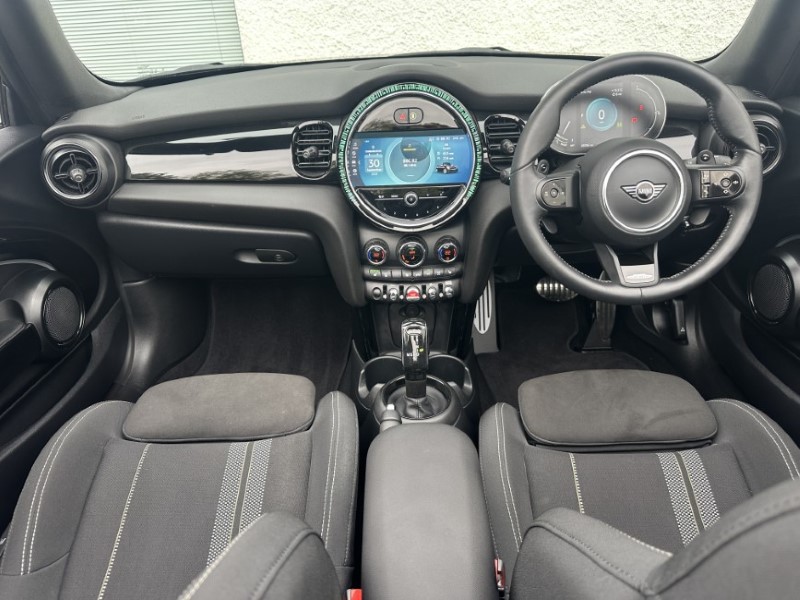 Used MINI Convertible 2023 for sale - 76981125: Photo 4