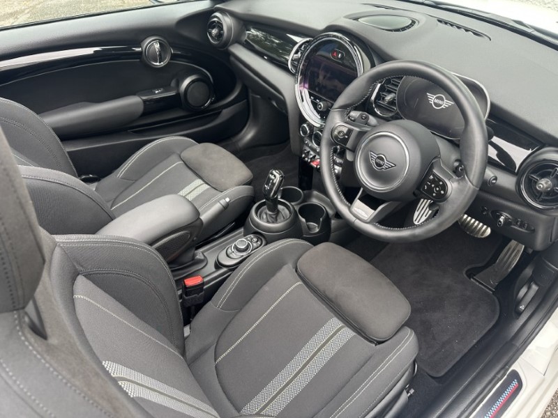 Used MINI Convertible 2023 for sale - 76981125: Photo 6