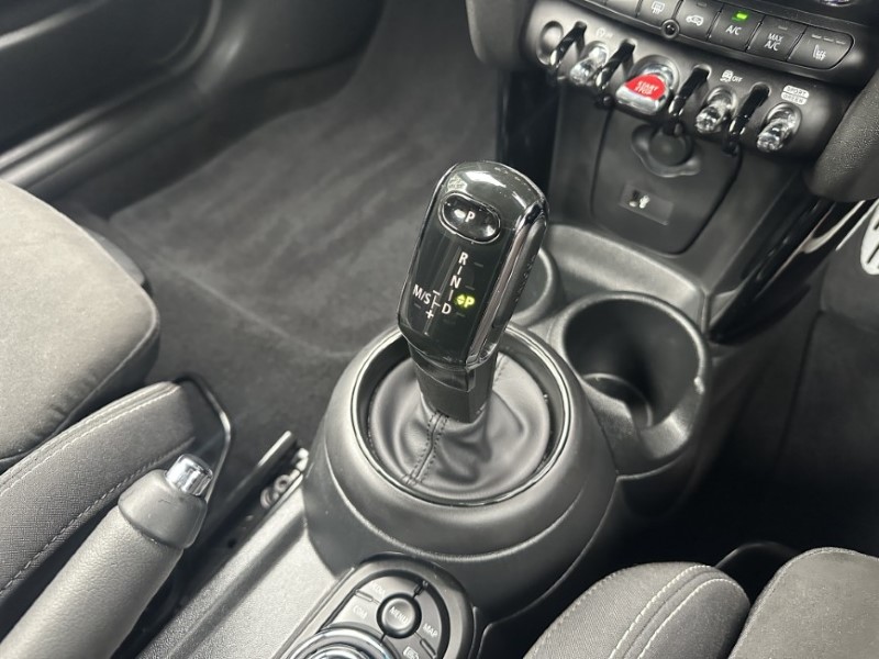 Used MINI Convertible 2023 for sale - 76981125: Photo 9