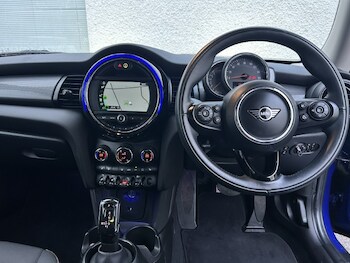 Used MINI Hatch 2020 for sale - 76980790: Photo