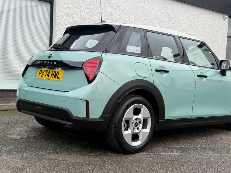 Used MINI Cooper 2024 for sale - 76982261: Photo 31