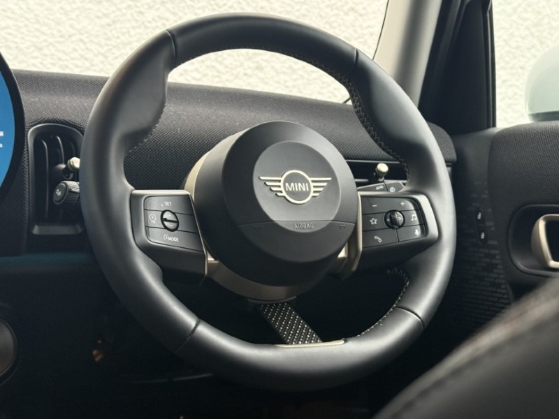 Used MINI Cooper 2024 for sale - 76982261: Photo 5