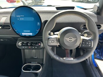 Used MINI Cooper 2025 for sale - 76981677: Photo