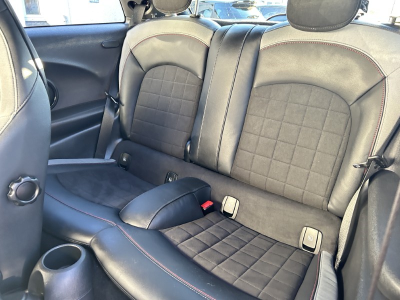 Used MINI Hatch 2023 for sale - 77106114: Photo 12