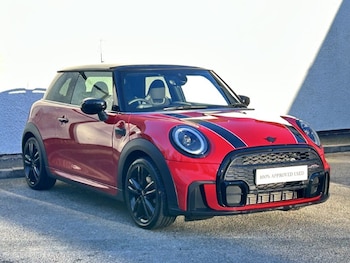 Used MINI Hatch 2023 for sale - 77106114: Photo