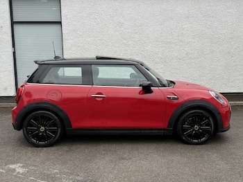 Used MINI Hatch 2021 for sale - 78618070: Photo