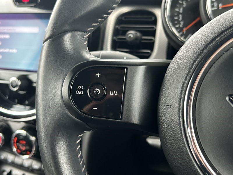 Used MINI Convertible 2022 for sale - 76980827: Photo 21