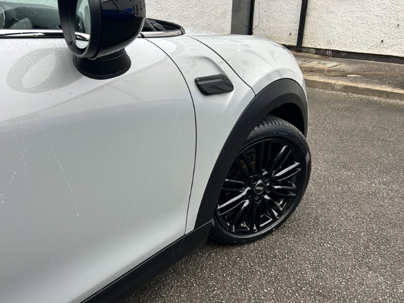 Used MINI Convertible 2022 for sale - 76980827: Photo 35