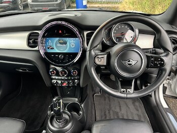 Used MINI Convertible 2022 for sale - 76980827: Photo